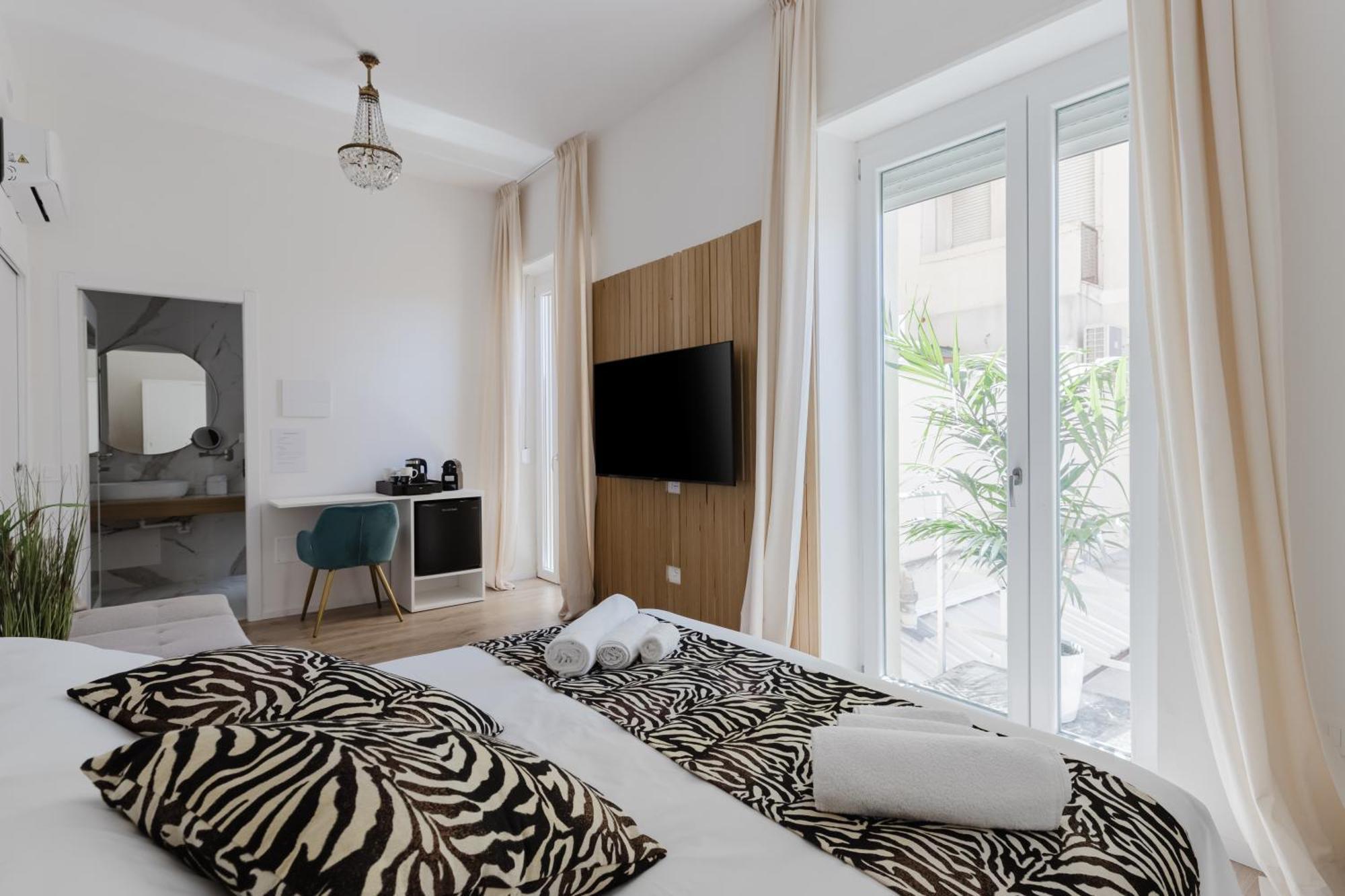 New Elegance Suites Guesthouse Ористано Экстерьер фото