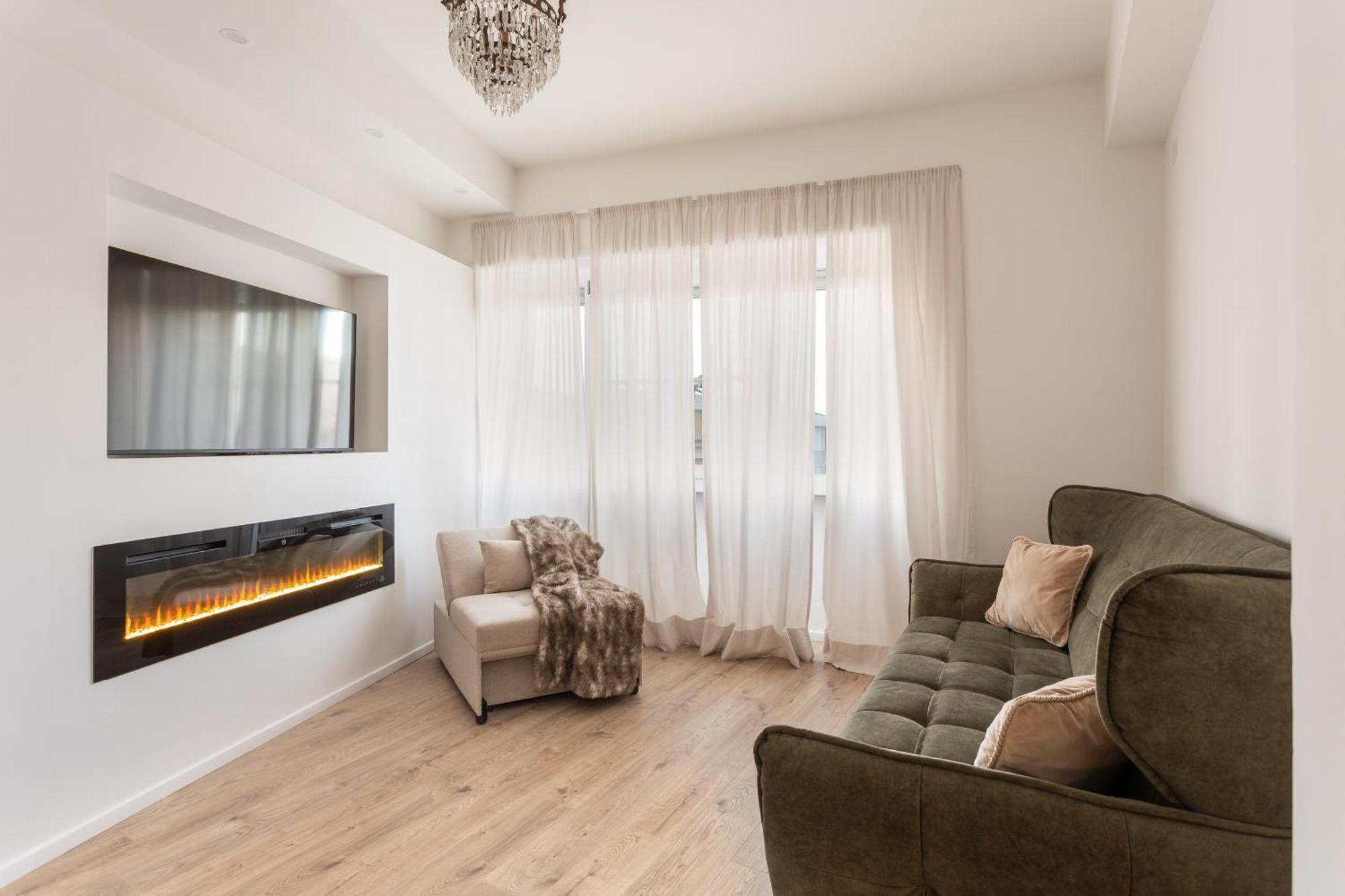 New Elegance Suites Guesthouse Ористано Экстерьер фото
